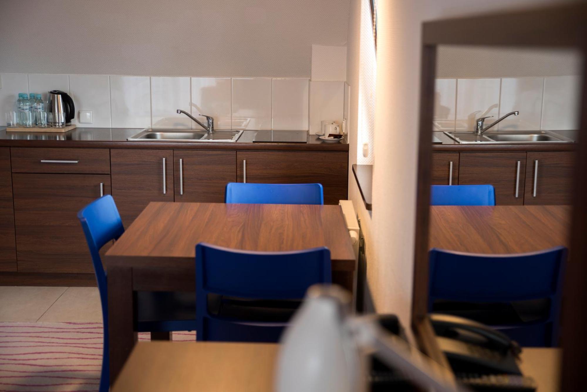 Aparthotel Flinski Sport & Spa Świeradów-Zdrój Стая снимка